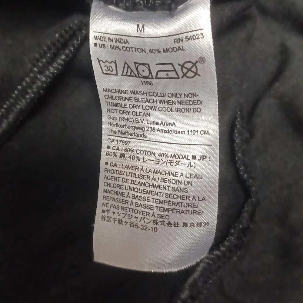 BANANA REPUBIC SIZE M Elegant Black Wrap Top - Picture 8 of 11